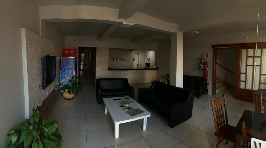 Hotel Executivo Sao Borja Luaran gambar
